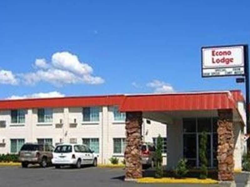 High Desert Inn Прінвілль Екстер'єр фото
